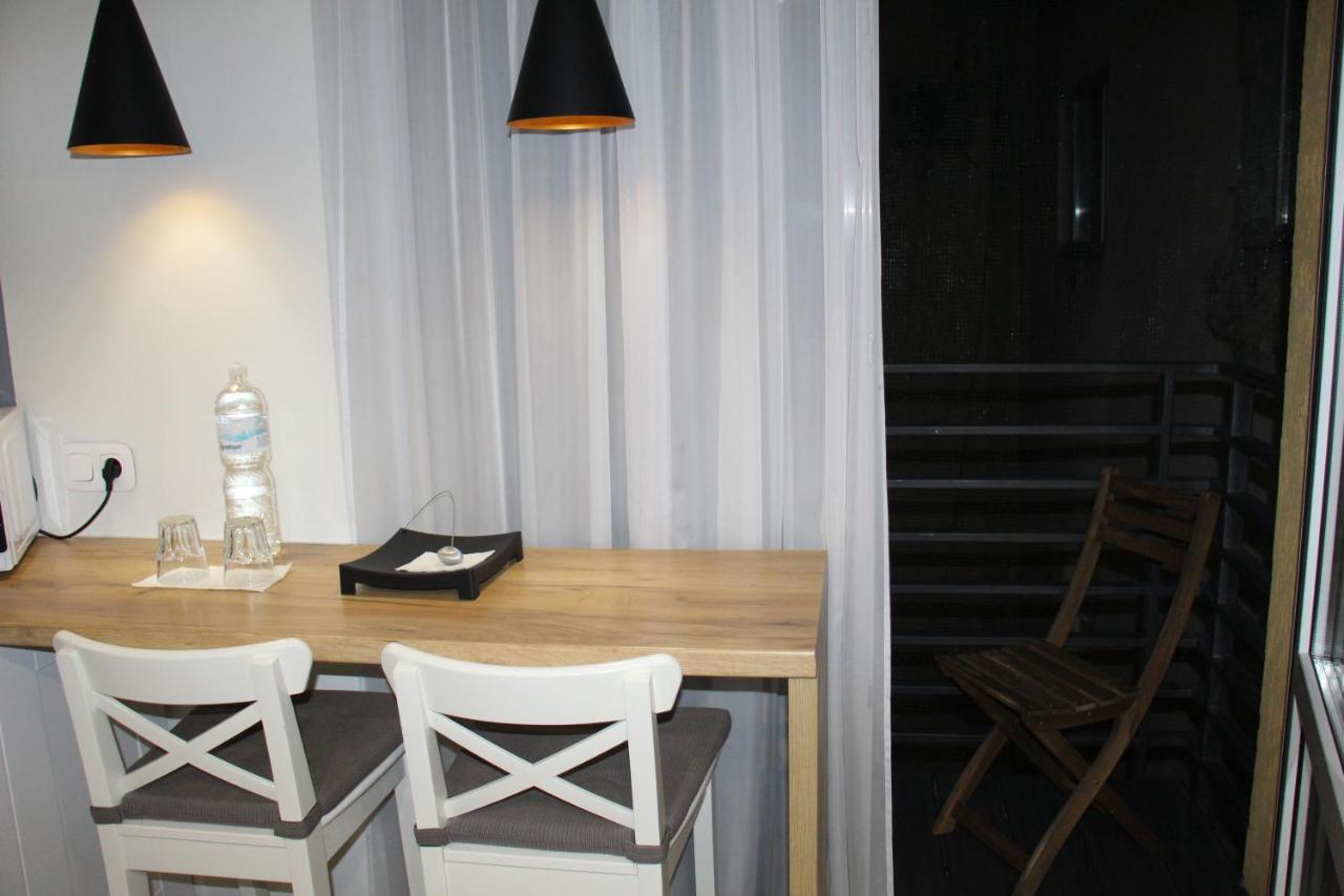 Scandic Apartments-Feels Like Home! Lviv Ngoại thất bức ảnh