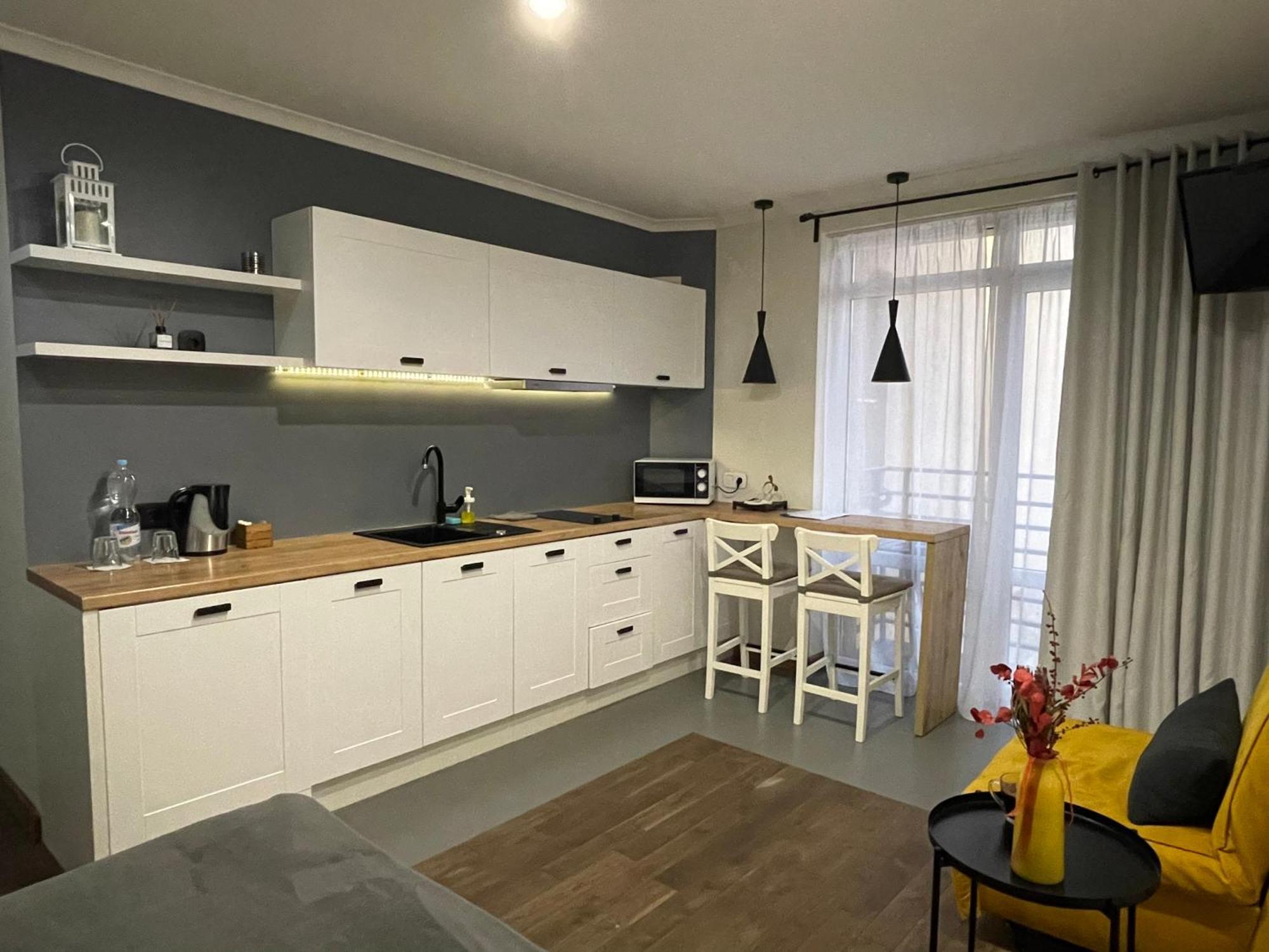 Scandic Apartments-Feels Like Home! Lviv Ngoại thất bức ảnh